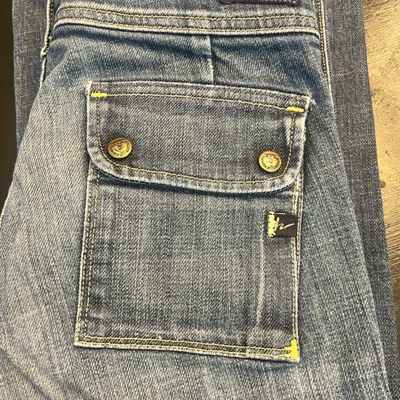 Like New - Picture 1 of 3